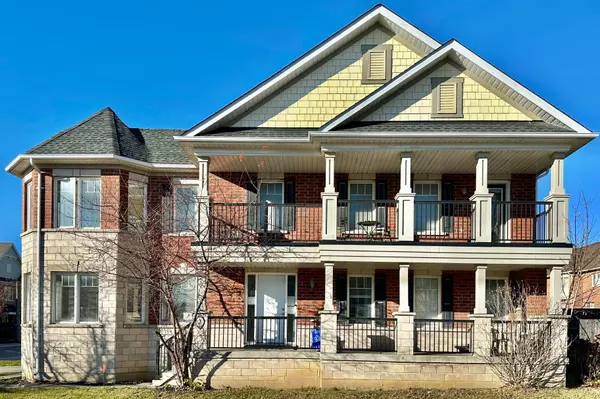 2 Azimuth LN, Whitchurch-stouffville, ON L4A 0W5