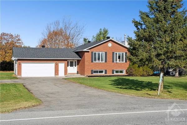 12203 COUNTY RD 13 RD,  North Dundas,  ON K0C 2K0