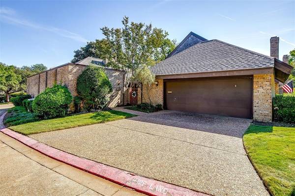 Fort Worth, TX 76109,4221 Brook Tree Drive