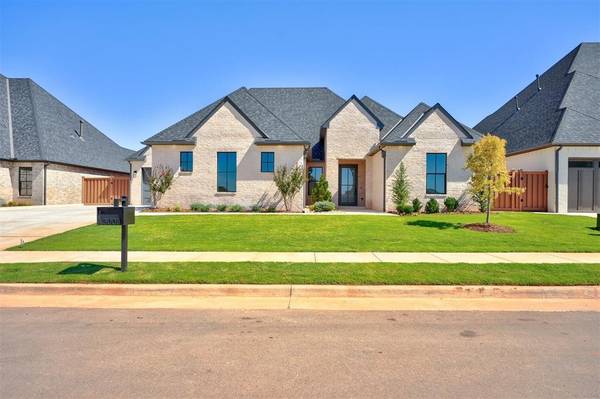 3008 Wood Thrush Way, Edmond, OK 73012