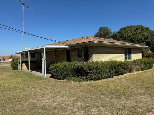 Clifton, TX 76634,714 N O Avenue