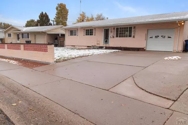 16 Bramblewood Lane, Pueblo, CO 81005