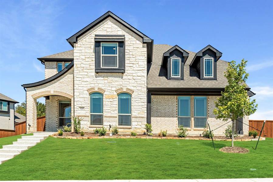 5213 Rutherford Drive, Midlothian, TX 76065