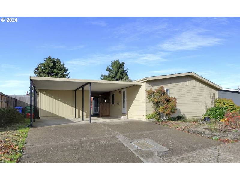 3700 BABCOCK LN #19, Eugene, OR 97401