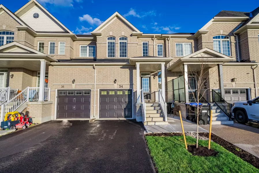 34 Daniele CRES, Bradford West Gwillimbury, ON L3Z 0V8