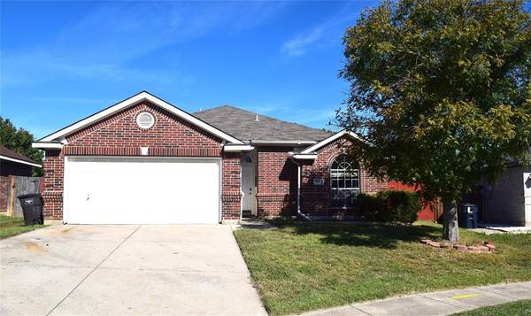 5613 Eastwedge Drive, Fort Worth, TX 76137