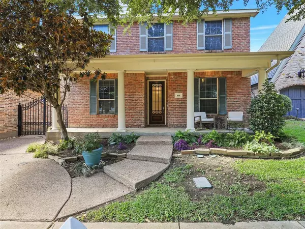 Mckinney, TX 75069,816 Chapel Hill Lane