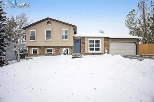 6609 Flintridge DR, Colorado Springs, CO 80918