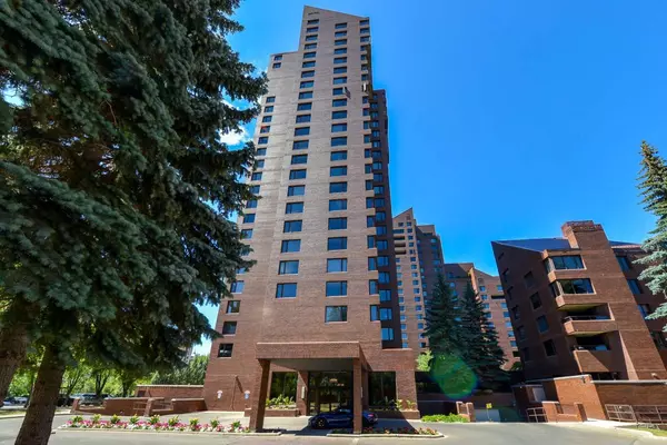 Calgary, AB T2P 3R8,500 Eau Claire AVE SW #1301D