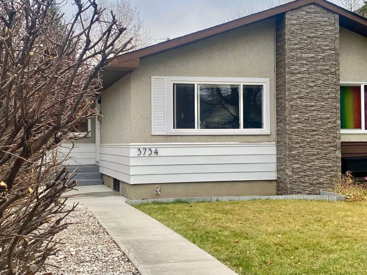 Calgary, AB T3E 3N1,3734 42 ST SW