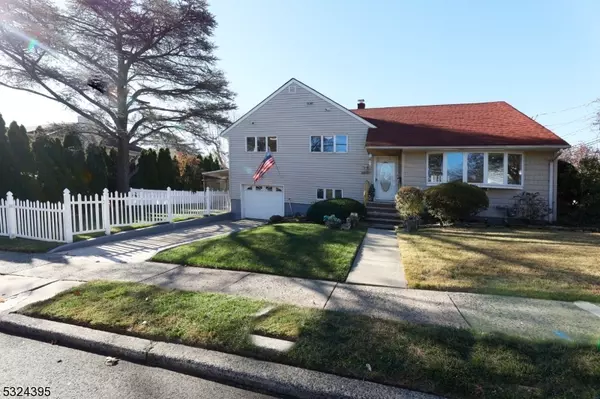 139 Notch Rd, Clifton City, NJ 07013