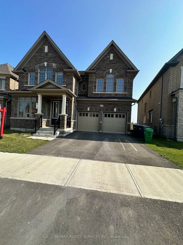 48 Puffin CRES, Brampton, ON L6R 4C3