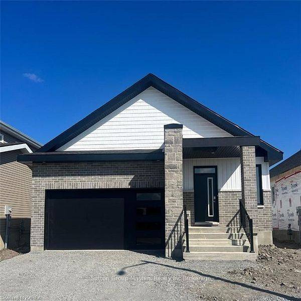 263 PRATT DR, Loyalist, ON K7N 0E8