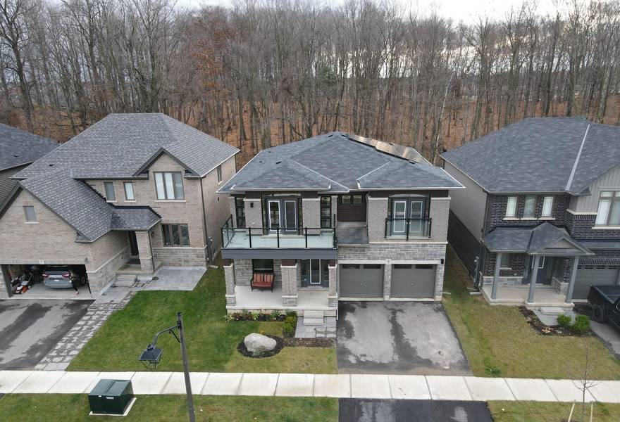 9 Whitton DR, Brantford, ON N3T 0T6