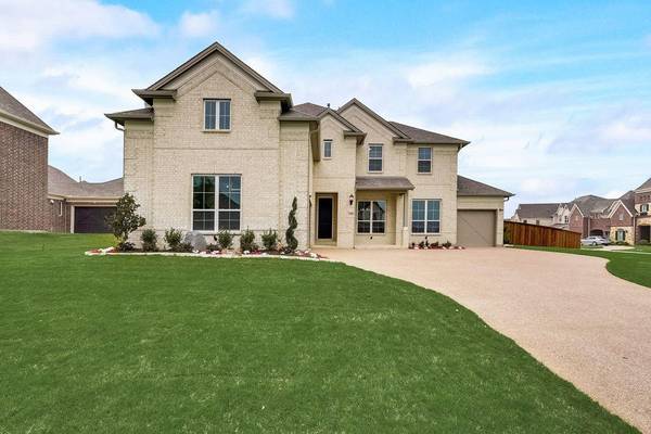 2701 Chandler Court,  Mansfield,  TX 76063