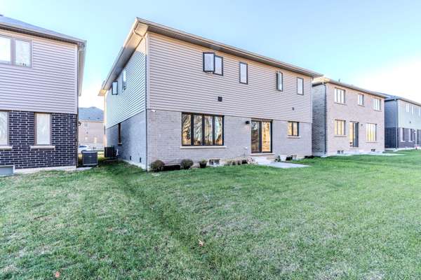 Brantford, ON N3T 0T6,9 Whitton DR