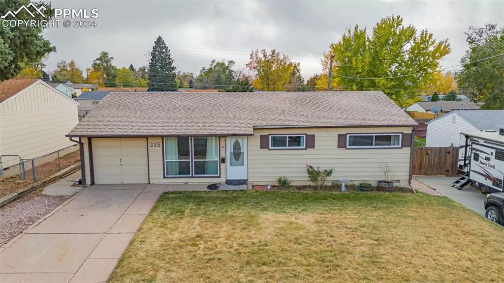 Colorado Springs, CO 80907,315 Maplewood DR