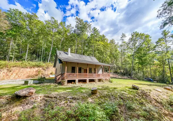 1315 Big Snowbird Rd, Robbinsville, NC 28771