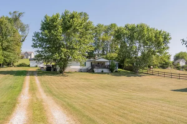 Rural Retreat, VA 24368,162 Hazelnut Ln