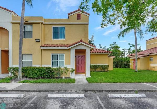 3832 NW 90th Ave, Sunrise, FL 33351