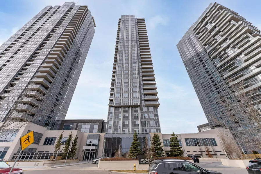 275 Village Green SQ #617, Toronto E07, ON M1S 0L8