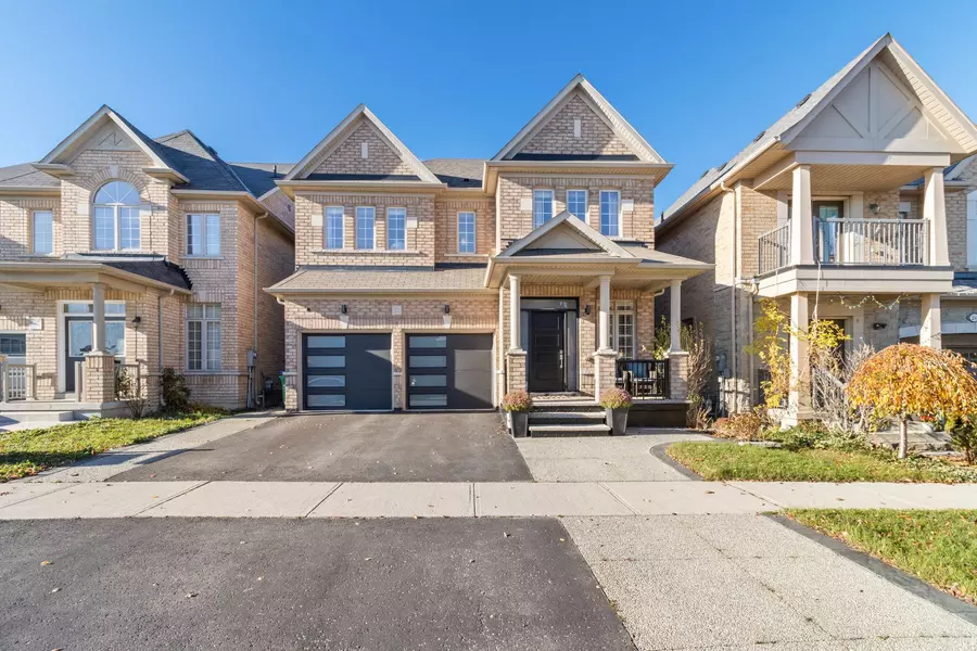 22 Vontress ST, Brampton, ON L6R 3S4