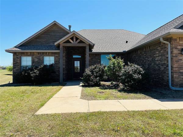 7616 Hawk Lane, Guthrie, OK 73044