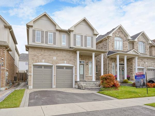 115 Roy Nichols DR, Clarington, ON L1E 0H6