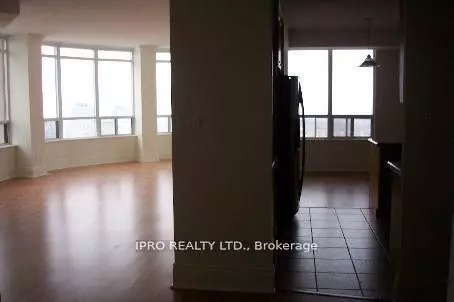 Mississauga, ON L5B 4M7,3880 Duke of York BLVD #3005