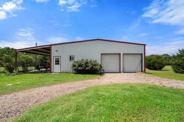 Kemp, TX 75143,30941 County Road 2100