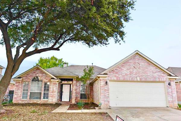 707 Turnstone Drive, Arlington, TX 76018