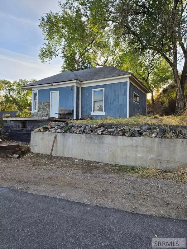 955 W Center Street, Pocatello, ID 83204