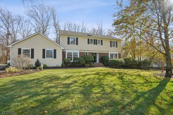 70 Hampton Rd, Chatham Twp., NJ 07928