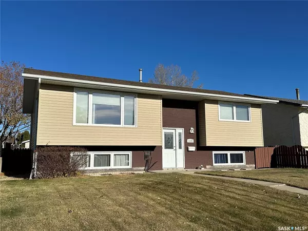 1326 Glendale STREET, Moose Jaw, SK S6H 6Y9