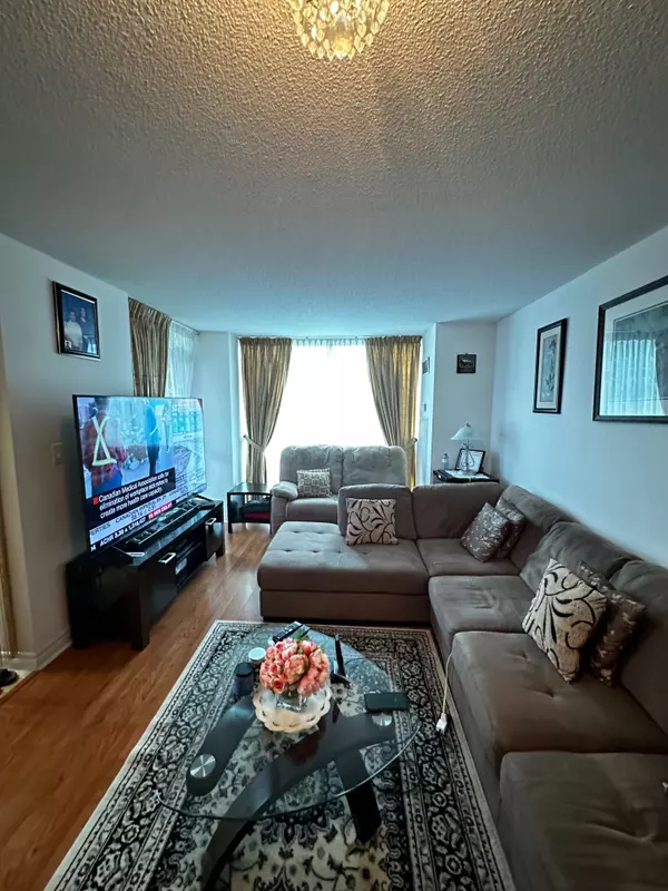 Mississauga, ON L5B 0G8,208 Enfield PL #1609