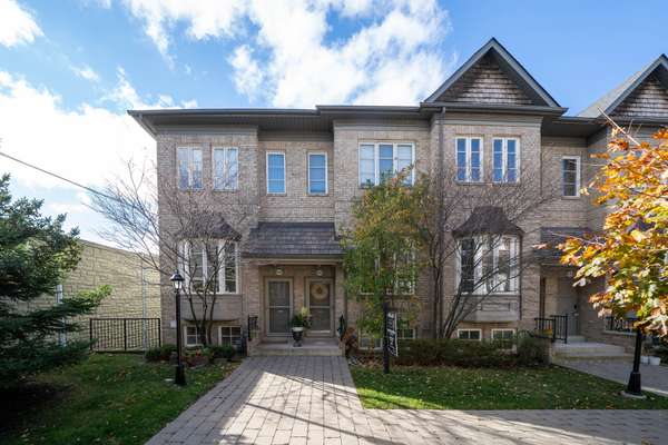 275 Van Dusen BLVD #8, Toronto W08, ON M8Z 3J2