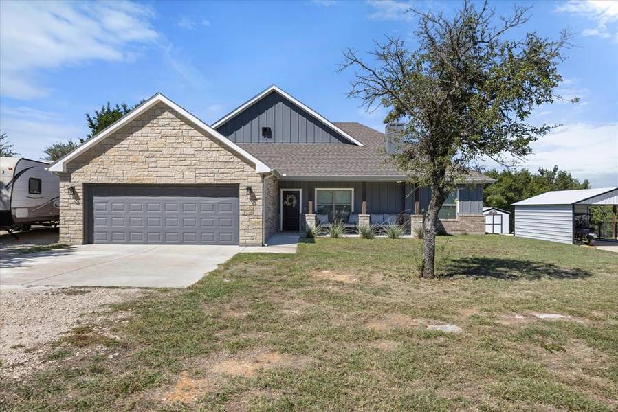 2375 Sunfish Point, Bluff Dale, TX 76433