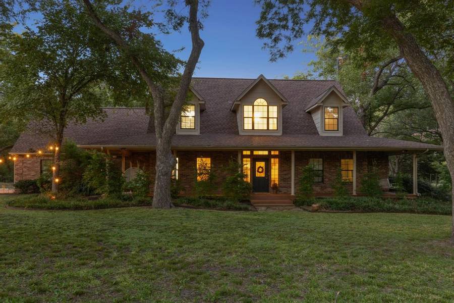 259 S Oak Branch Road, Waxahachie, TX 75167