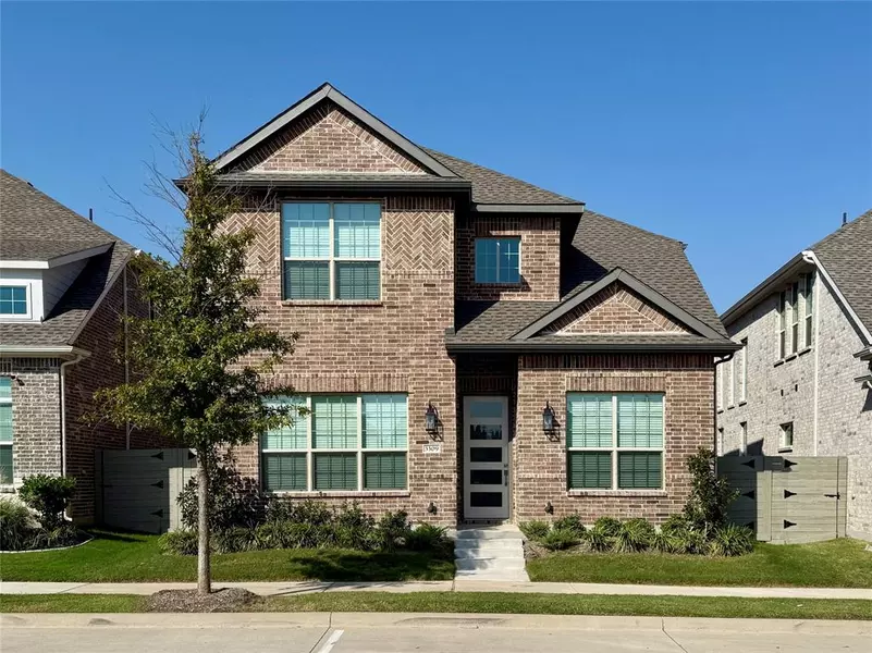 3309 The Commons Parkway, Sachse, TX 75048