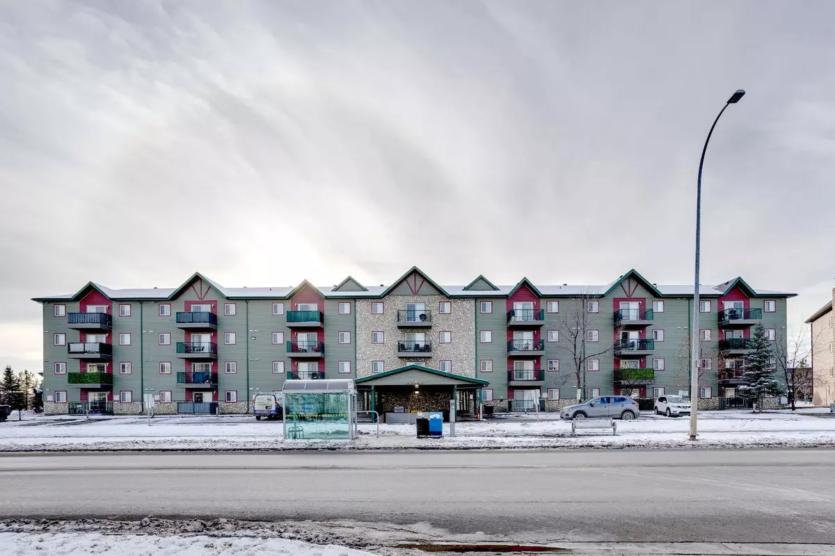 Fort Mcmurray, AB T9K2W3,200 Lougheed DR #3307