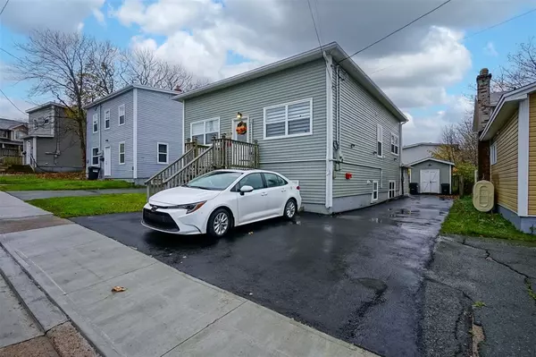 23 Suvla Street, St. Johns, NL A1C 4Z2