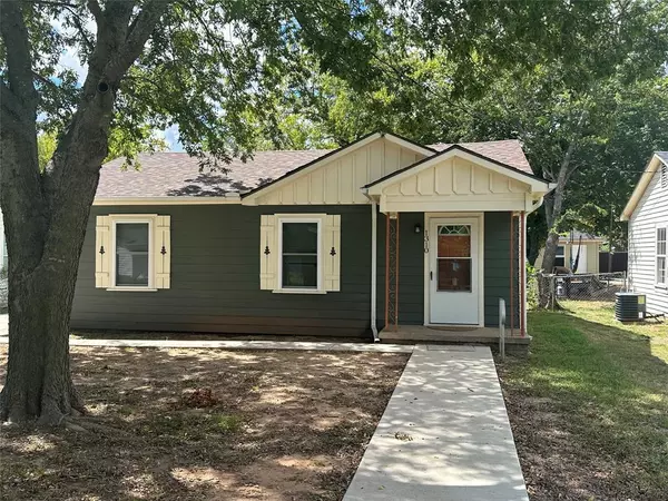 1310 N Brents Avenue, Sherman, TX 75090