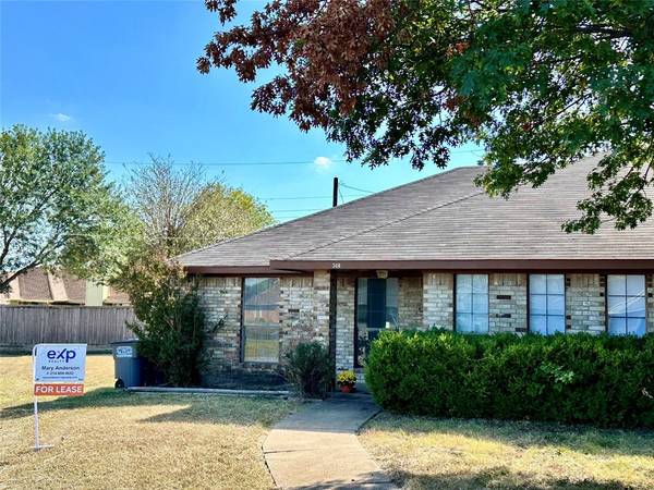 3416 Lillie Street, Sachse, TX 75048