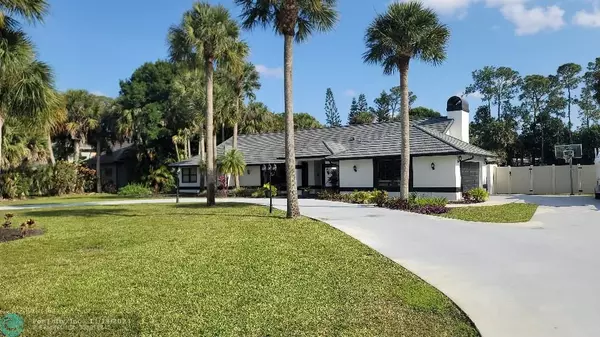 Wellington, FL 33414,13768 Doubletree Trail