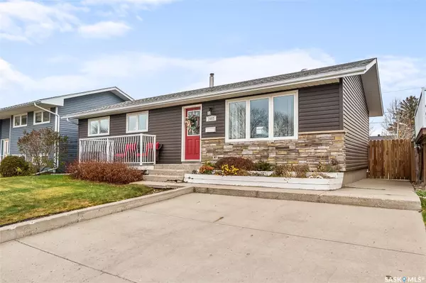 1023 Rorison AVENUE, Moose Jaw, SK S6H 6W4