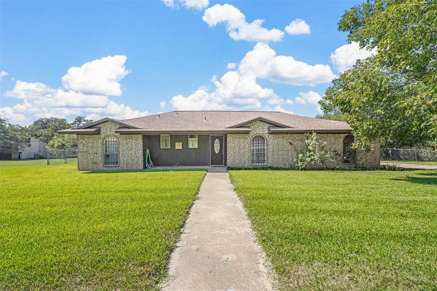 817 Percifield Trail, Alvarado, TX 76009