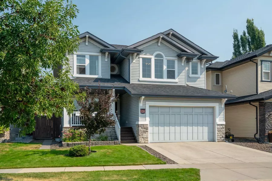 128 Elgin Estates PARK SE, Calgary, AB T2Z0B8