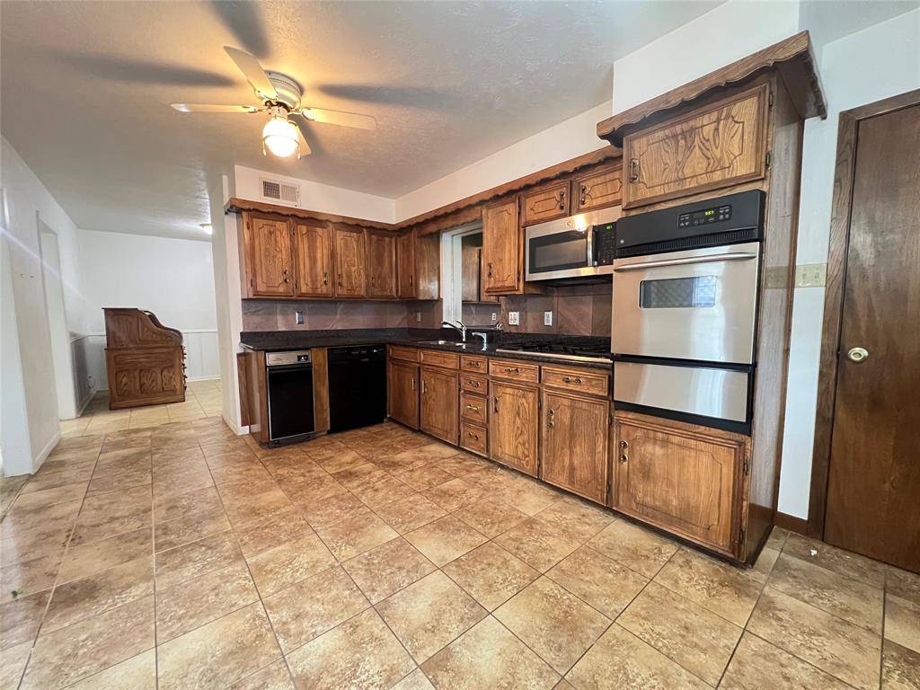 Dallas, TX 75228,10270 Kilkenny Place