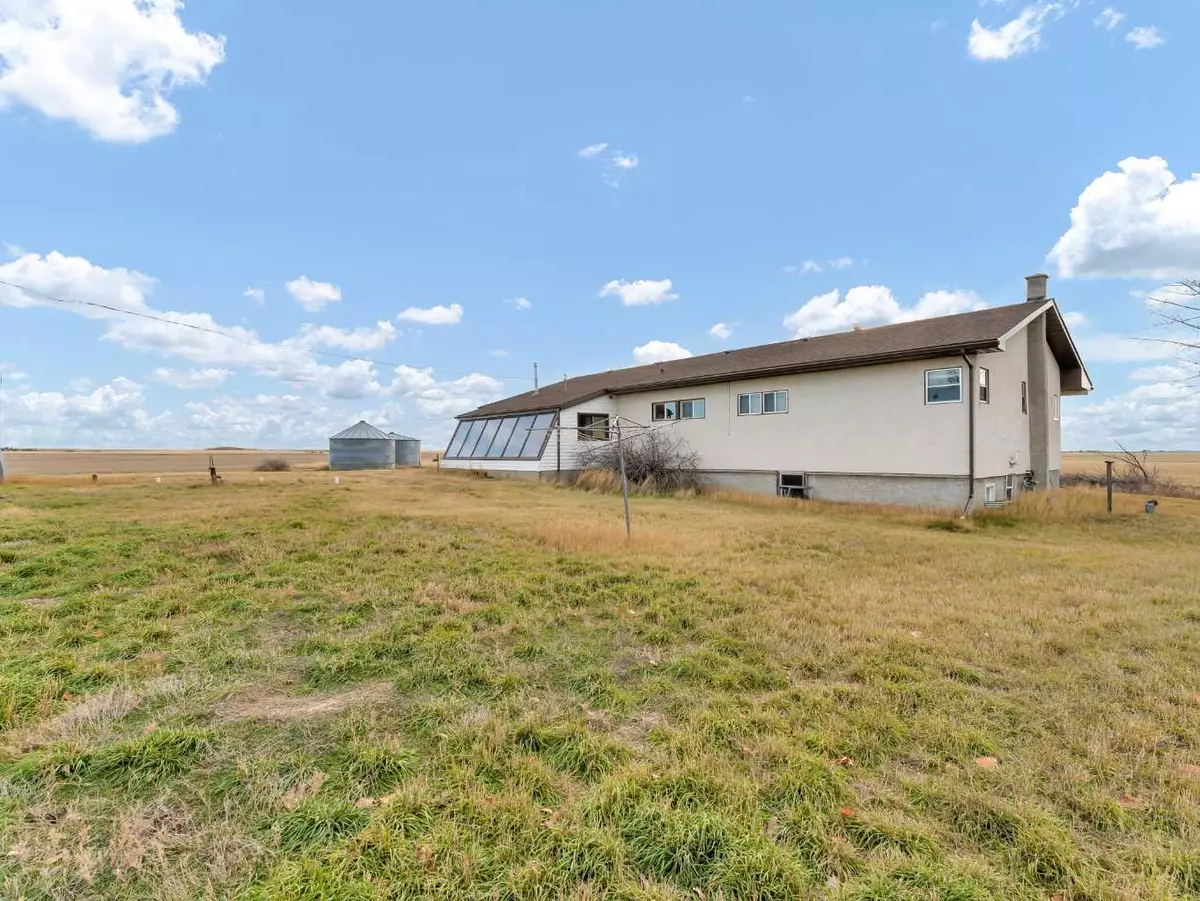 Rural Cypress County, AB t1a 8n4,4516 Township Road 130