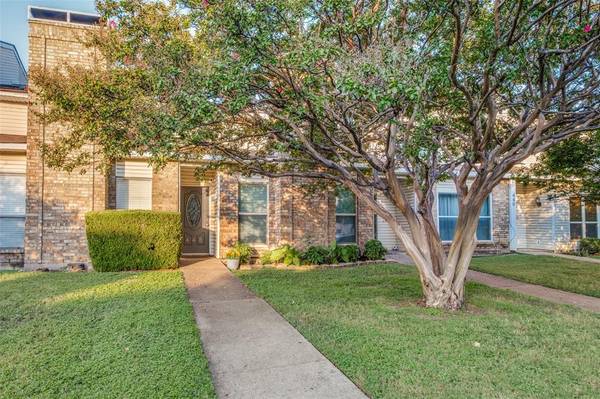 448 Josephine Street, Dallas, TX 75246